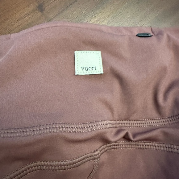 Vuori Studio Legging - Picture 6 of 7